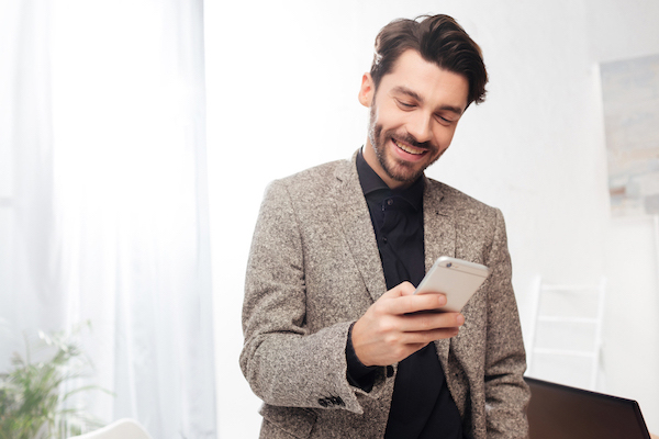 Man using Wallet of Satoshi App